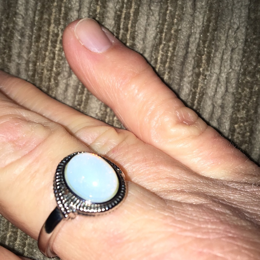 Moonstone Ring 🌙 - Picture 2 of 3